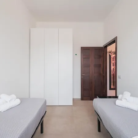 Dimora Chic Nel Cuore Di , Wi-fi , Parcheggio *